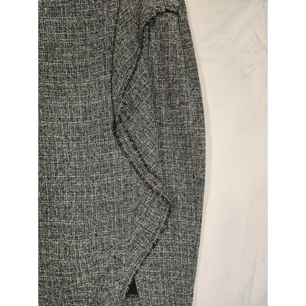The Limited Womens 14 Black White Skirt Tweed Pencil Capsule Preppy Minimalist - Picture 6 of 7